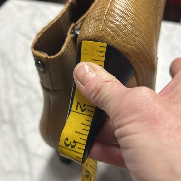 Donald J Pliner Deniz 82 Leather Pointed Toe Ankle Boot NEW Size 7.5 - Picture 10 of 12